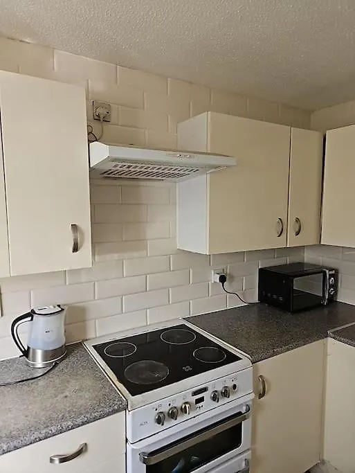 Apartment Spacious Two Bedrooms Dagenham